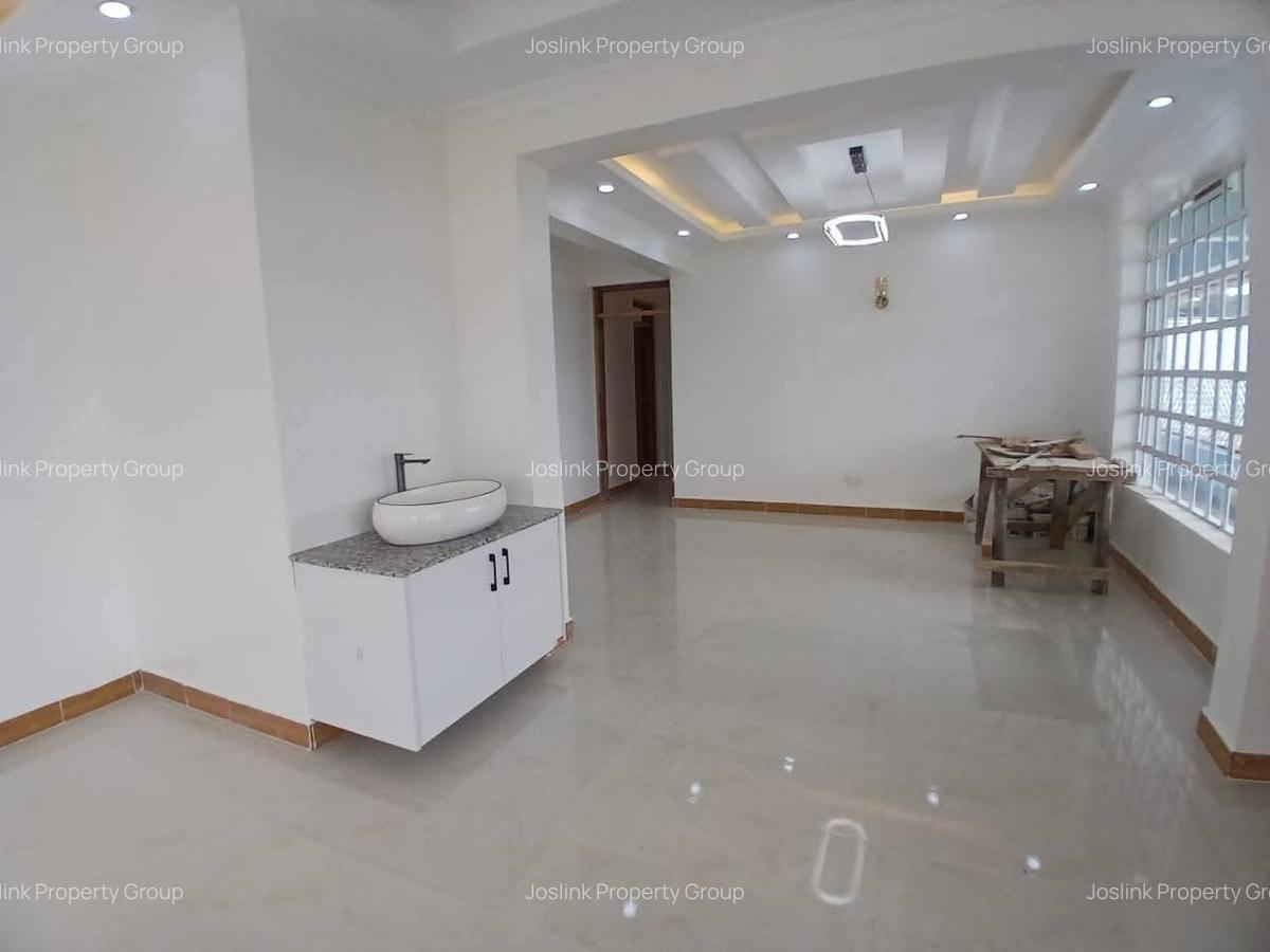 2 Bed Apartment with En Suite at Mt Kenya - 8