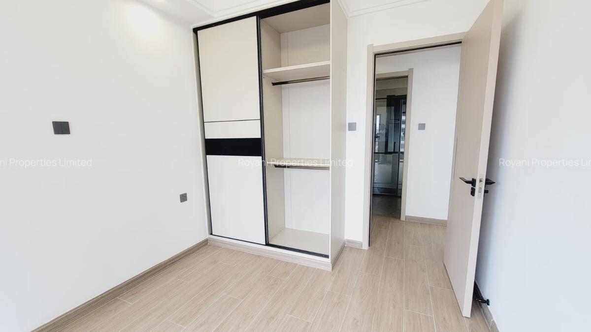 2 Bed Apartment with En Suite in Kilimani - 11