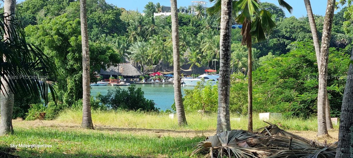 3.7 ac Land at Serena - 15