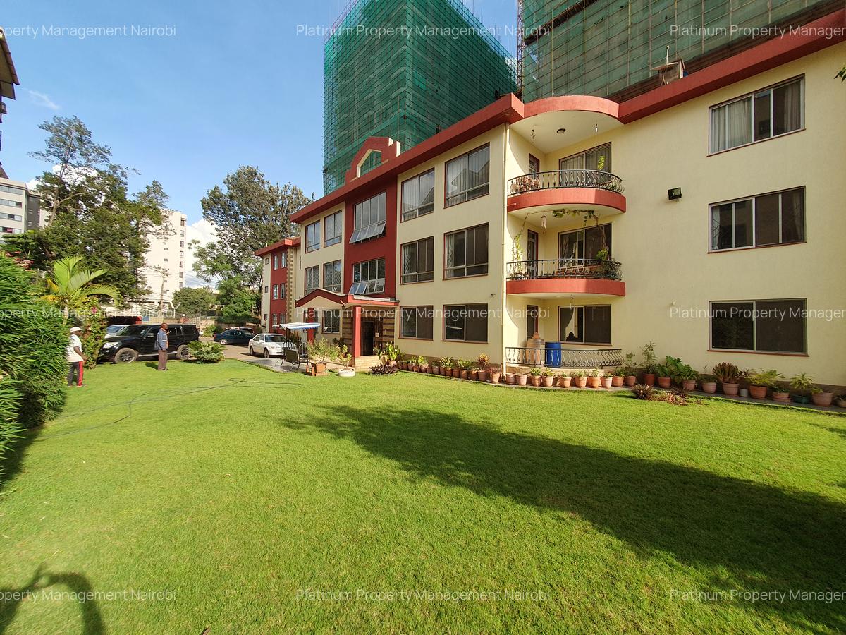 4 Bed Apartment with En Suite at Peponi Rd - 1