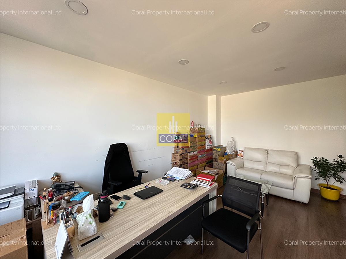 Office in Westlands Area - 17