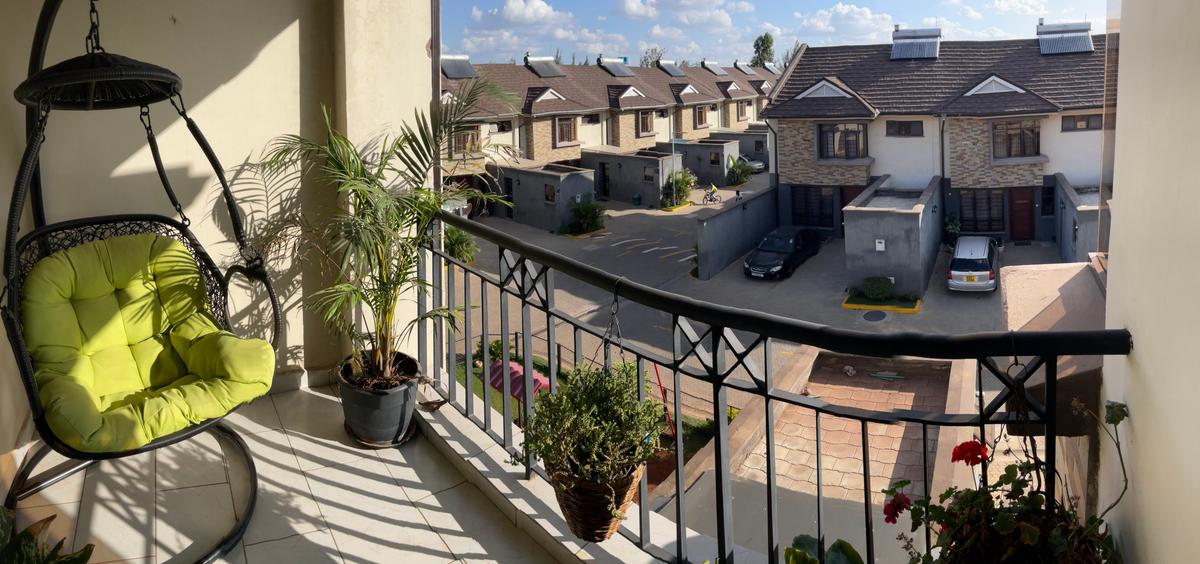 6 Bed Villa with En Suite at Katani - 1