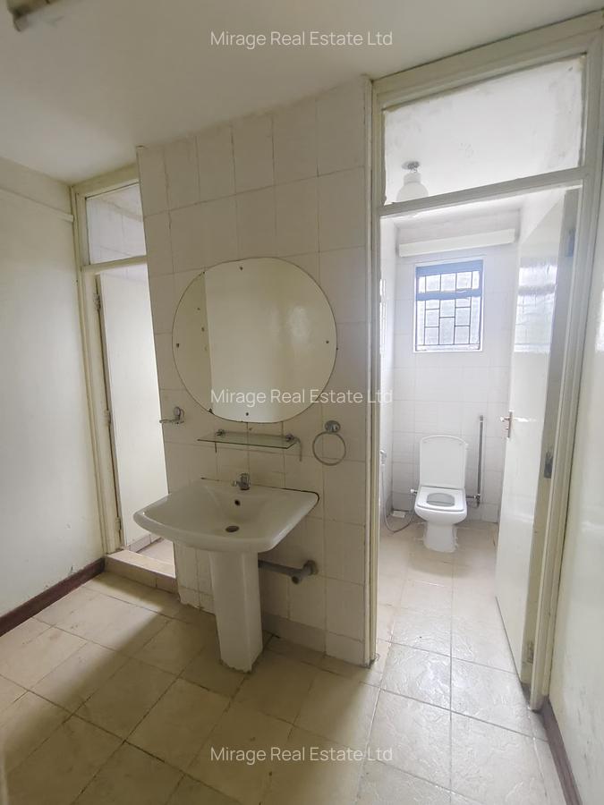 2 Bed Apartment with Parking in Kileleshwa - 10
