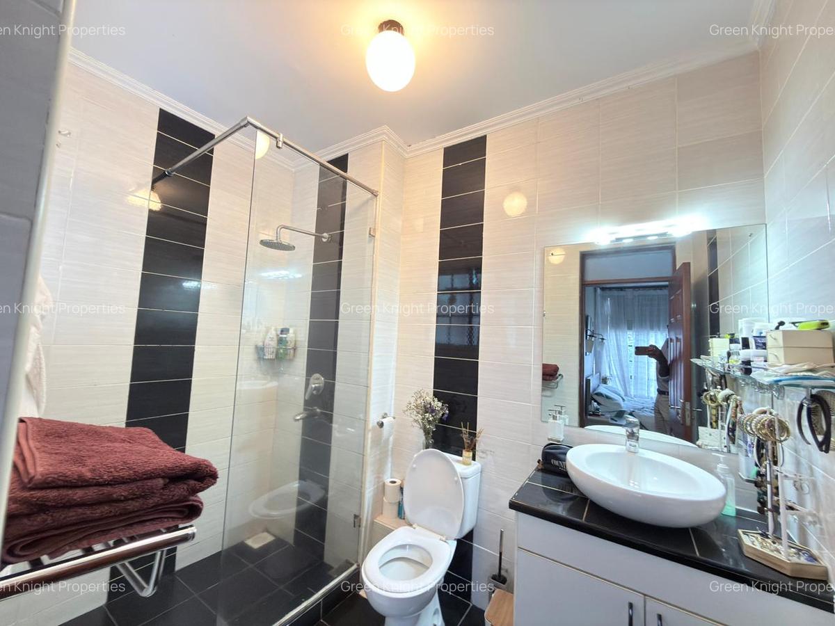 Serviced 2 Bed Apartment with En Suite in Brookside - 7