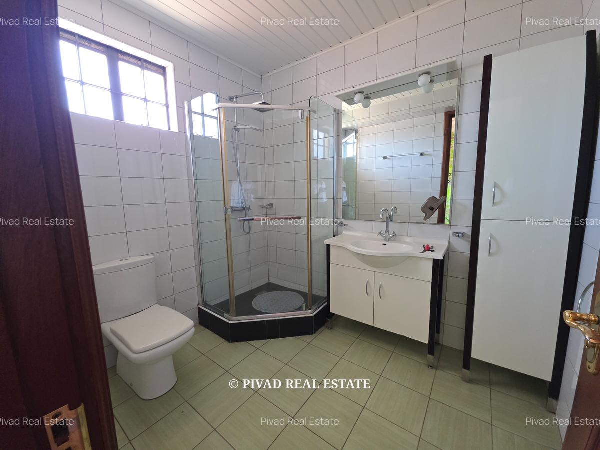 5 Bed Townhouse with Garden in Westlands Area - 11