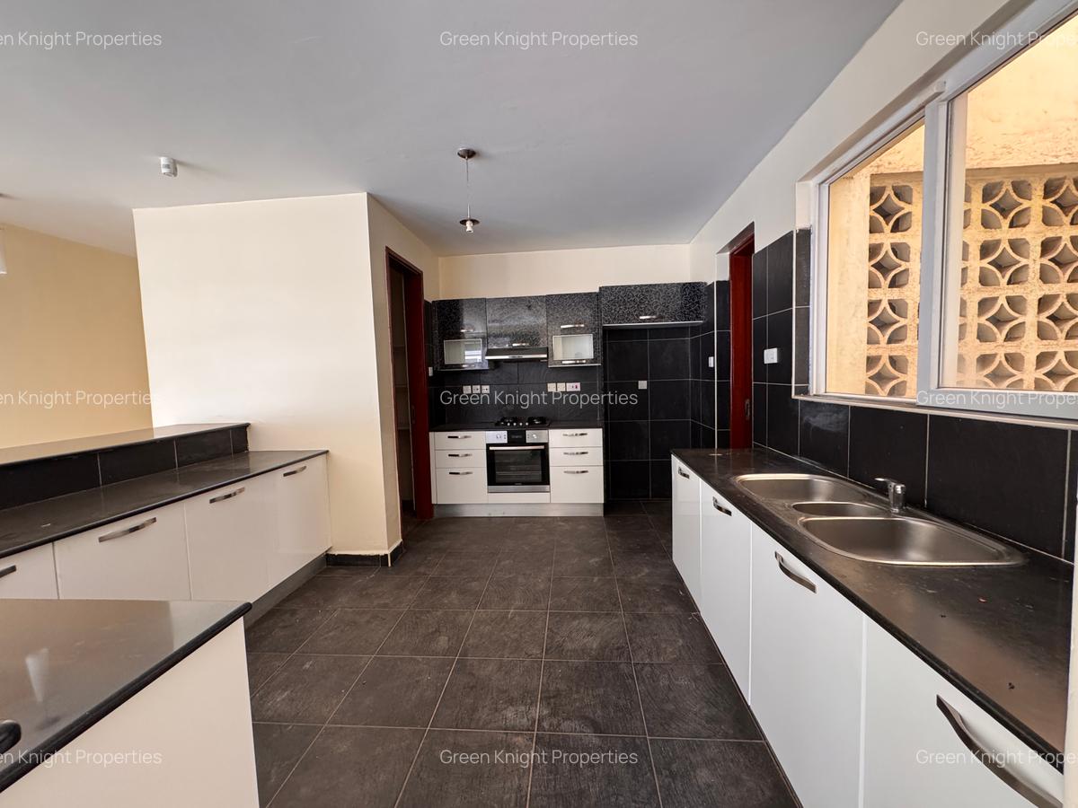 Serviced 4 Bed Apartment with En Suite in Lavington - 5