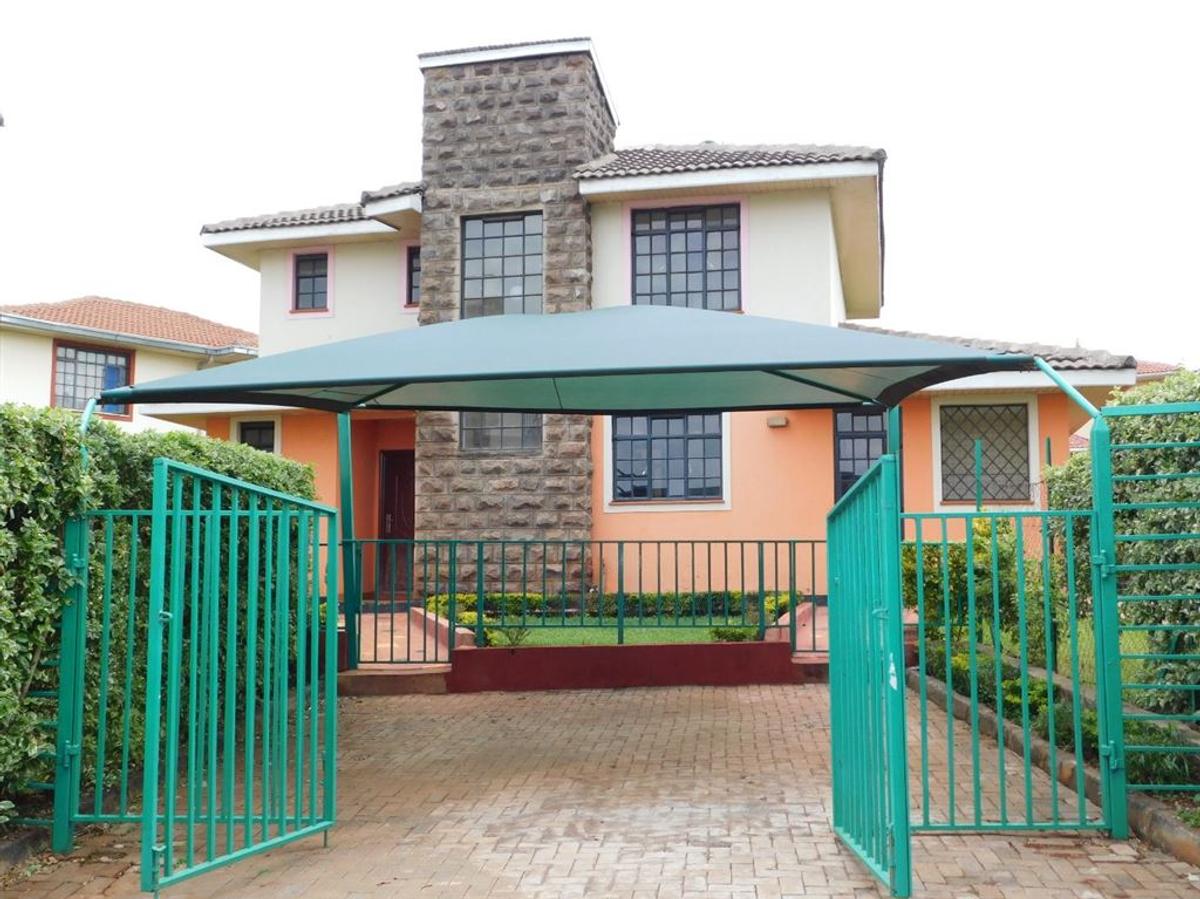 3 Bed House with En Suite at Fourways Junction - 1