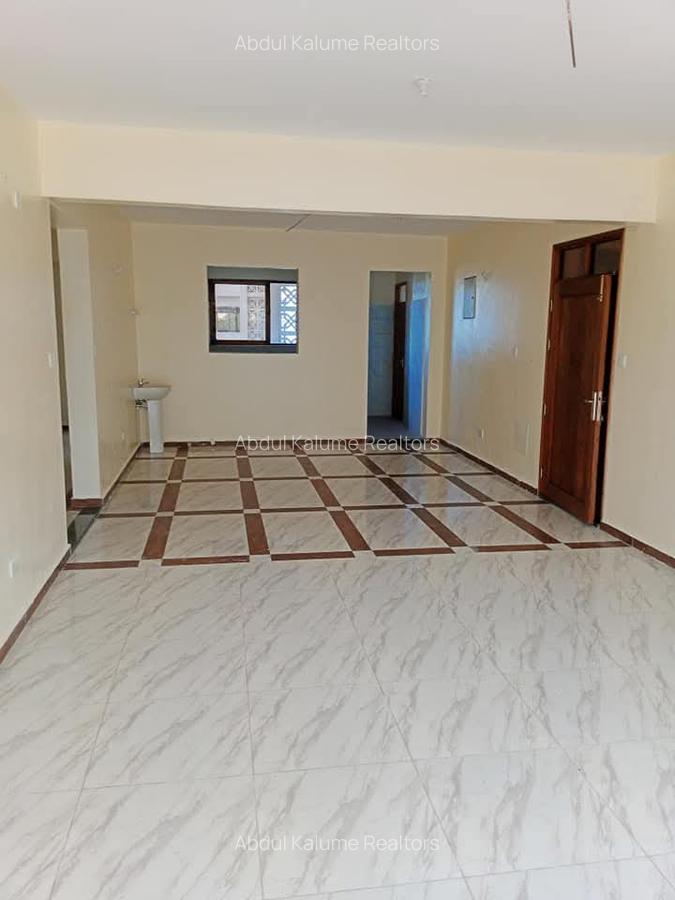 Serviced 3 Bed Apartment with En Suite at Nyali - 4