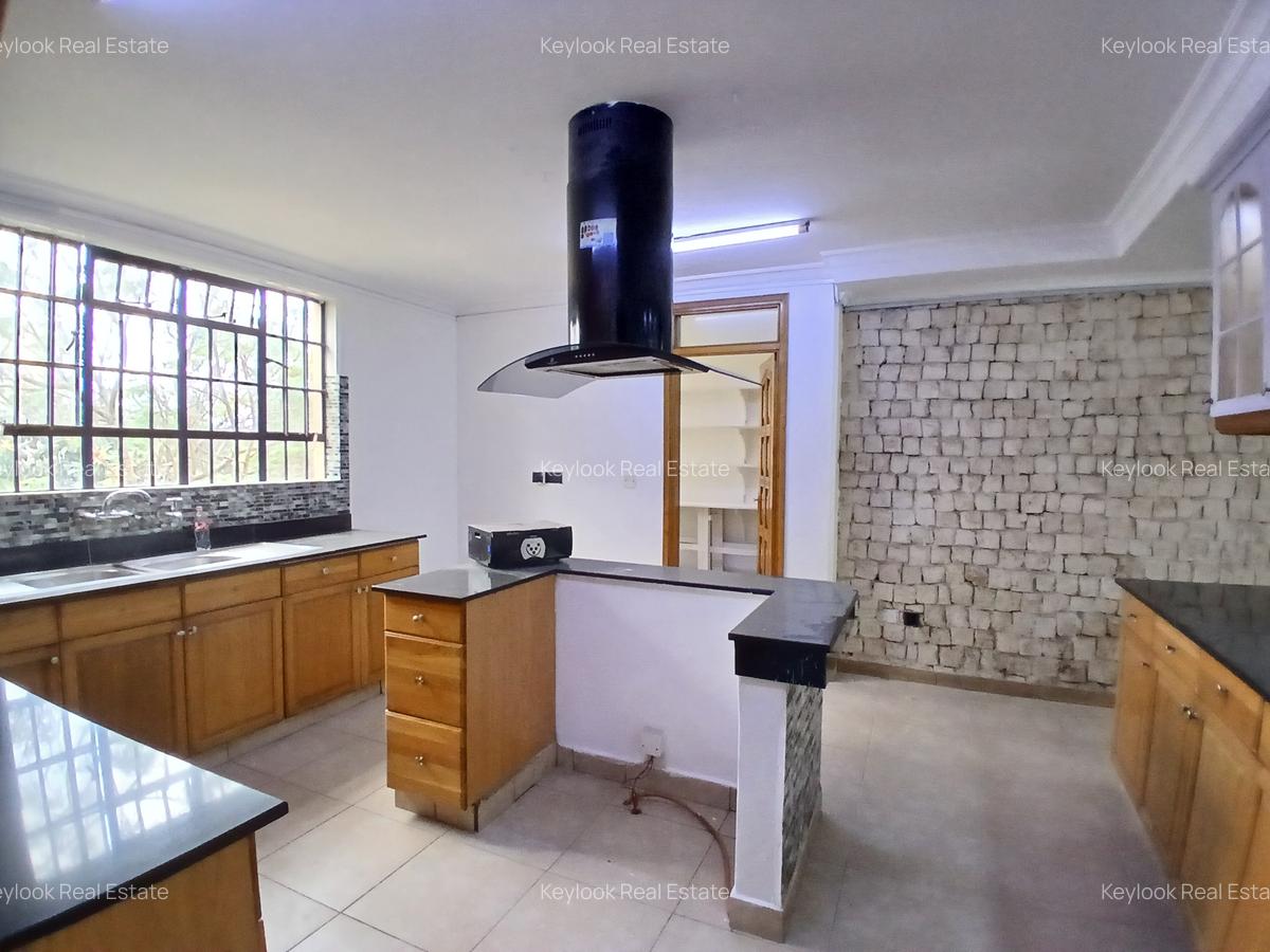3 Bed Apartment with En Suite at Off Gitanga Road - 6