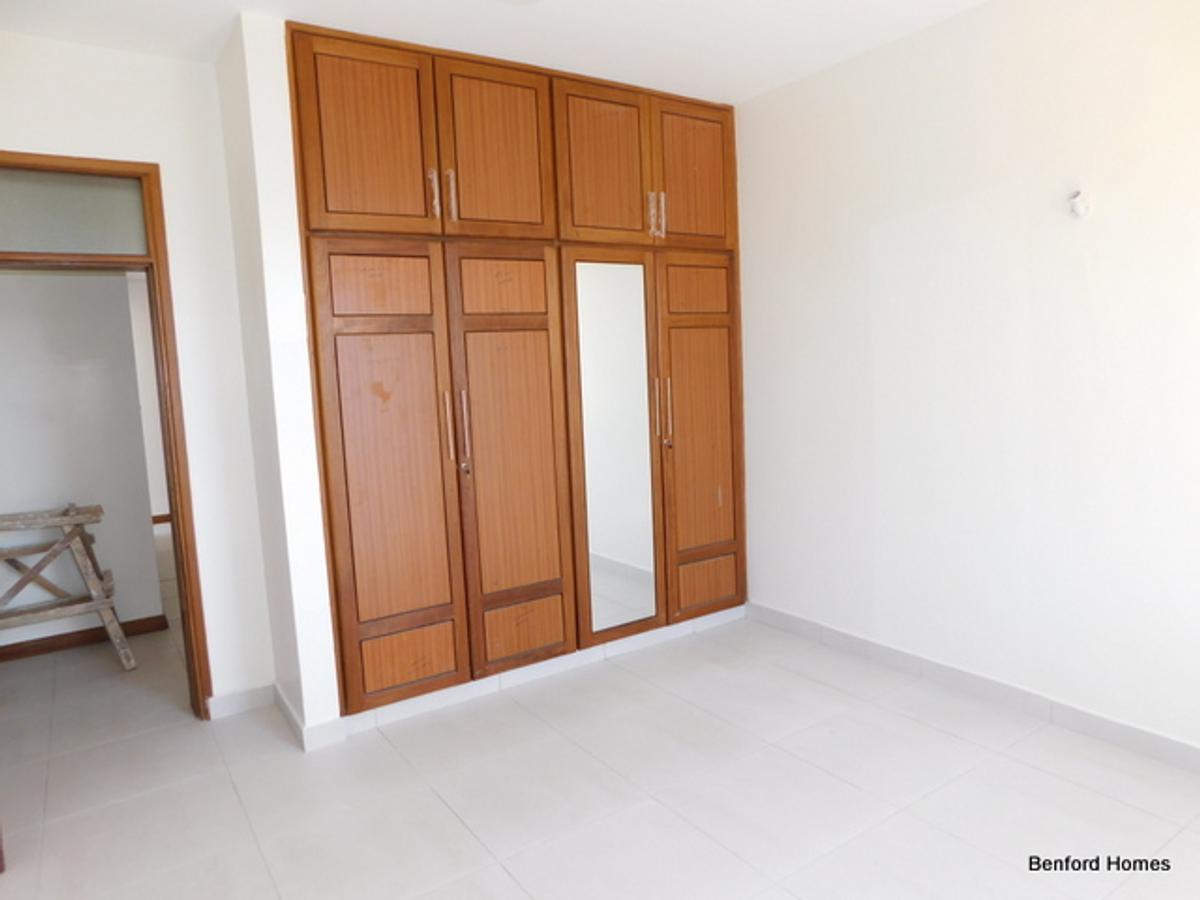 3 Bed Apartment with En Suite at Nyali - 10