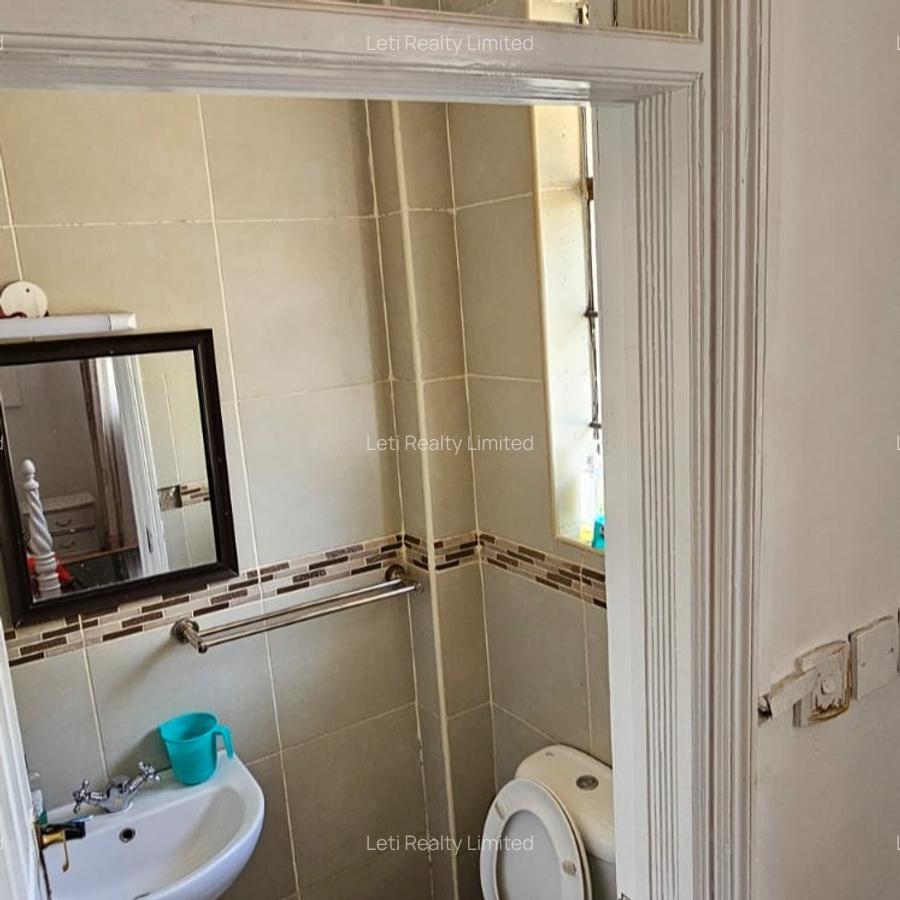 5 Bed Townhouse with En Suite in Lavington - 8