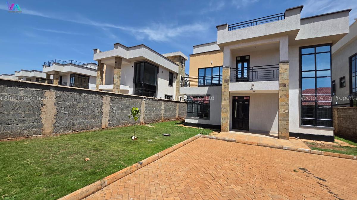 4 Bed Townhouse with En Suite in Ruiru - 2