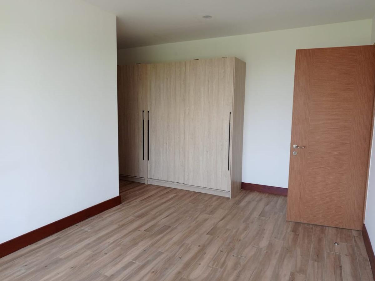 2 Bed Apartment with En Suite at City Park Drive - 2