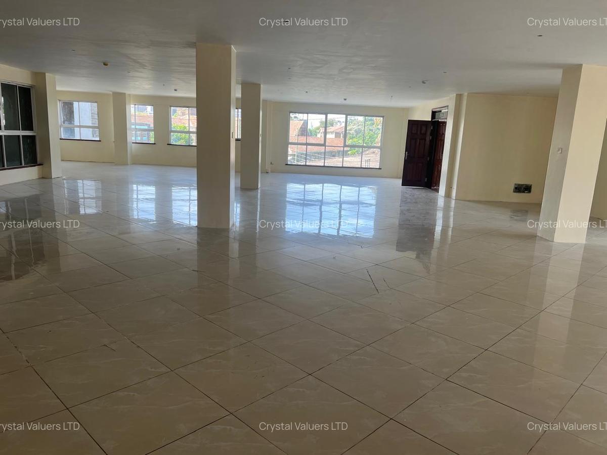 4,000 ft² Commercial Property with Backup Generator in Pangani - 8