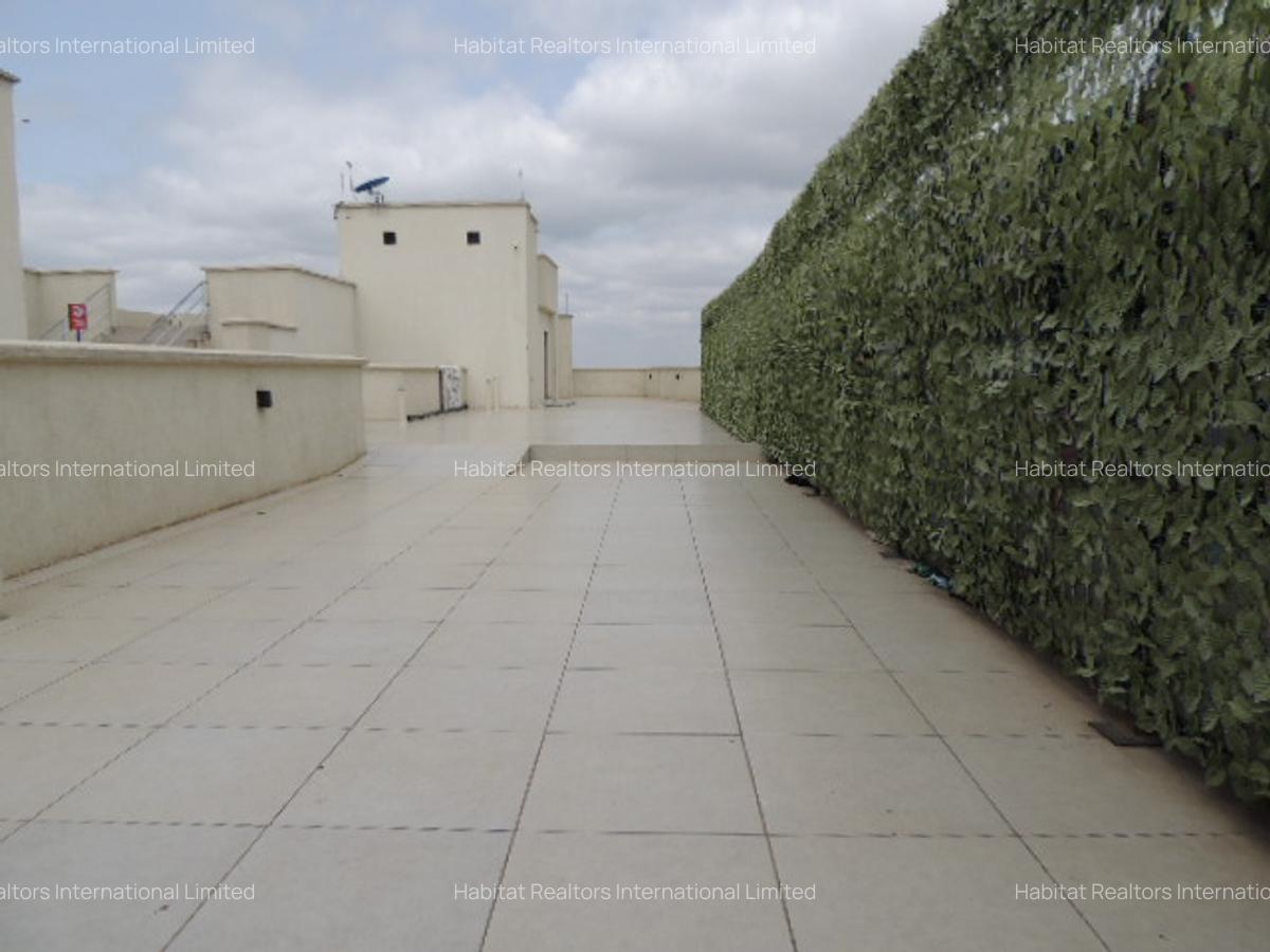 Serviced 3 Bed Apartment with En Suite at Rosewood Avenue - 15