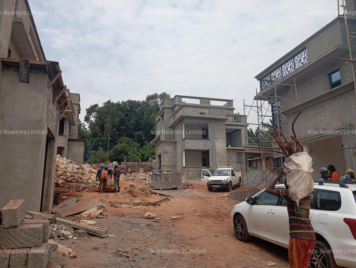 5 Bed House with En Suite at Mzima Spring Lavington Nairobi - 16