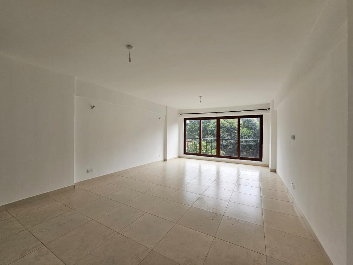 2 Bed Apartment with En Suite at Lantana Road - 15