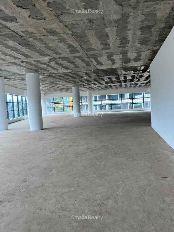 800 ft² Office with Service Charge Included in Westlands Area - 10