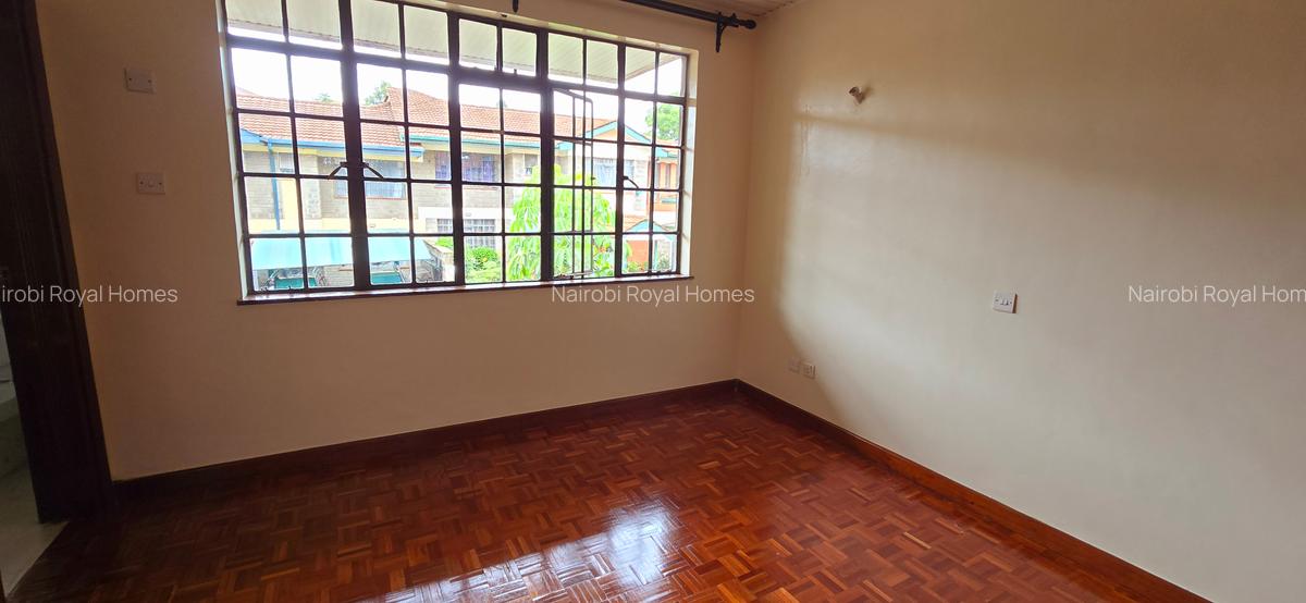 4 Bed Townhouse with En Suite at Lavington James Gichuru - 15