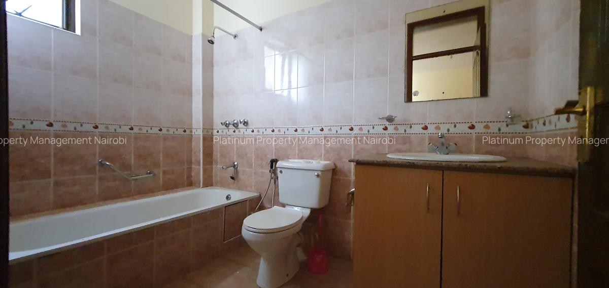 3 Bed Apartment with En Suite in Parklands - 19