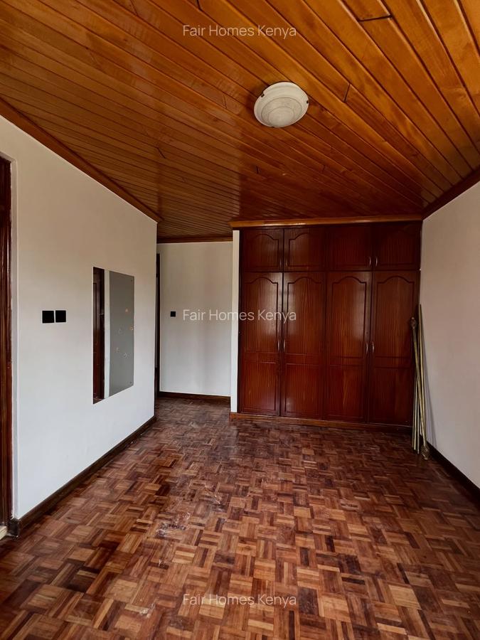 4 Bed Apartment with En Suite at Amboseli Lane - 10