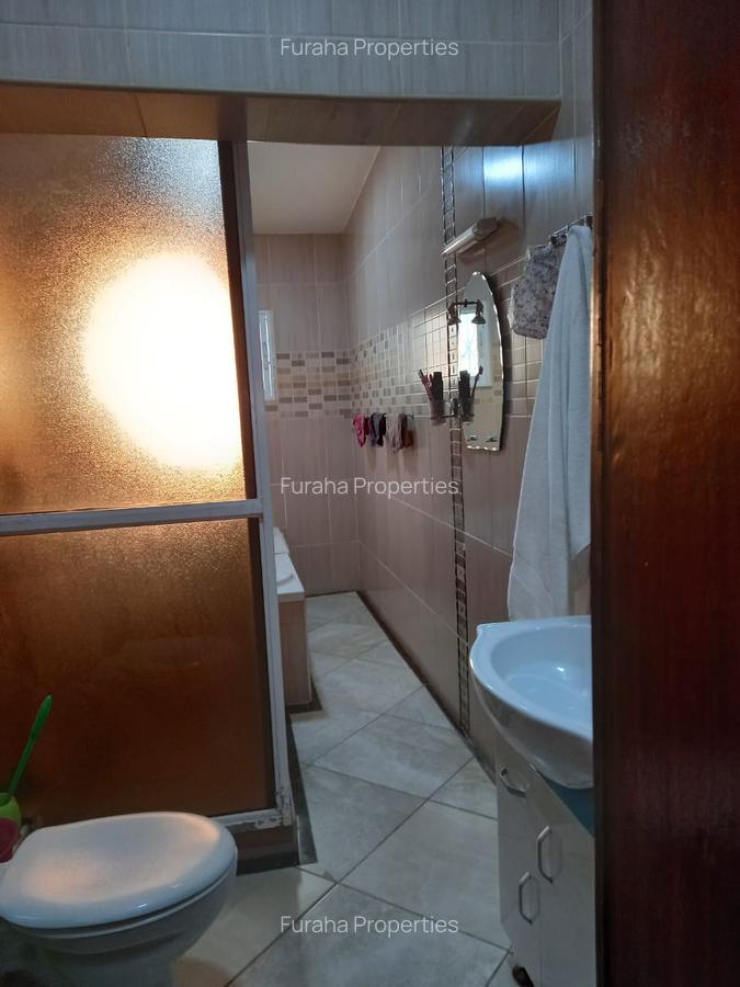 3 Bed Townhouse with En Suite at Bombolulu Estate - 8