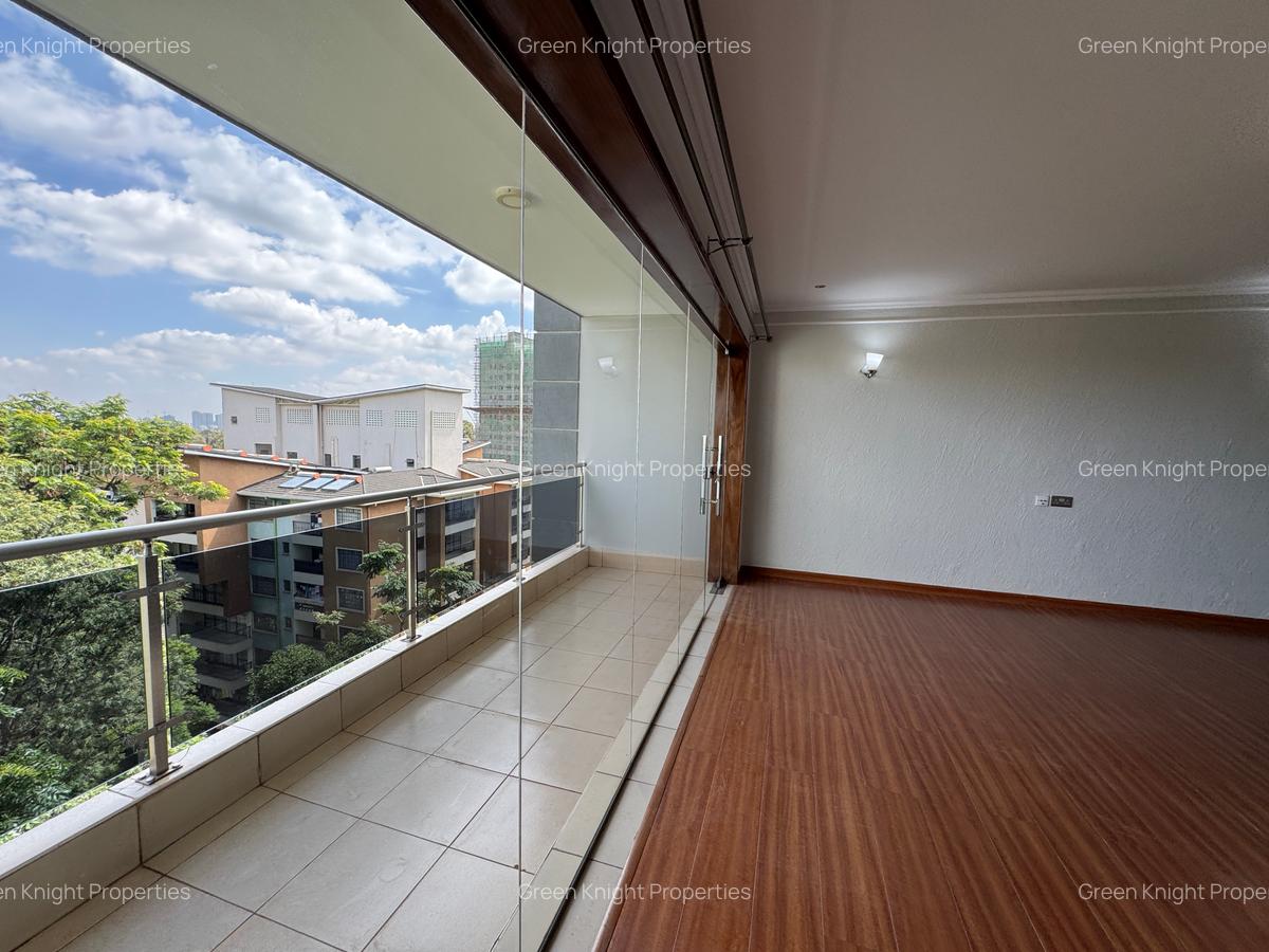 Serviced 3 Bed Apartment with En Suite in Kileleshwa - 9