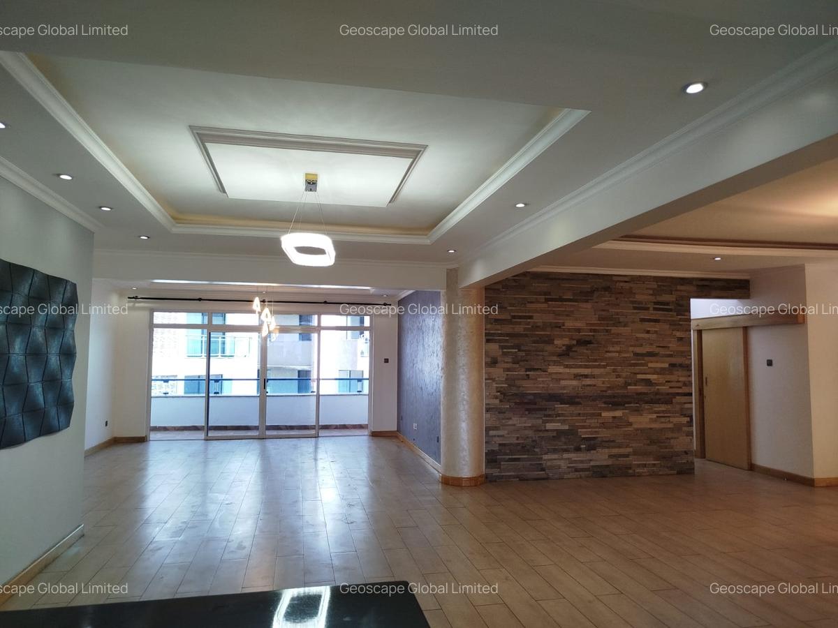 4 Bed Apartment with En Suite in Kileleshwa - 5