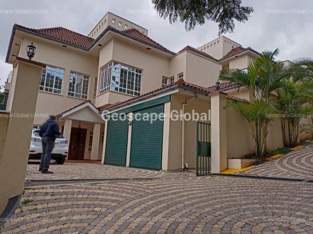 4 Bed House with En Suite in Kyuna - 4
