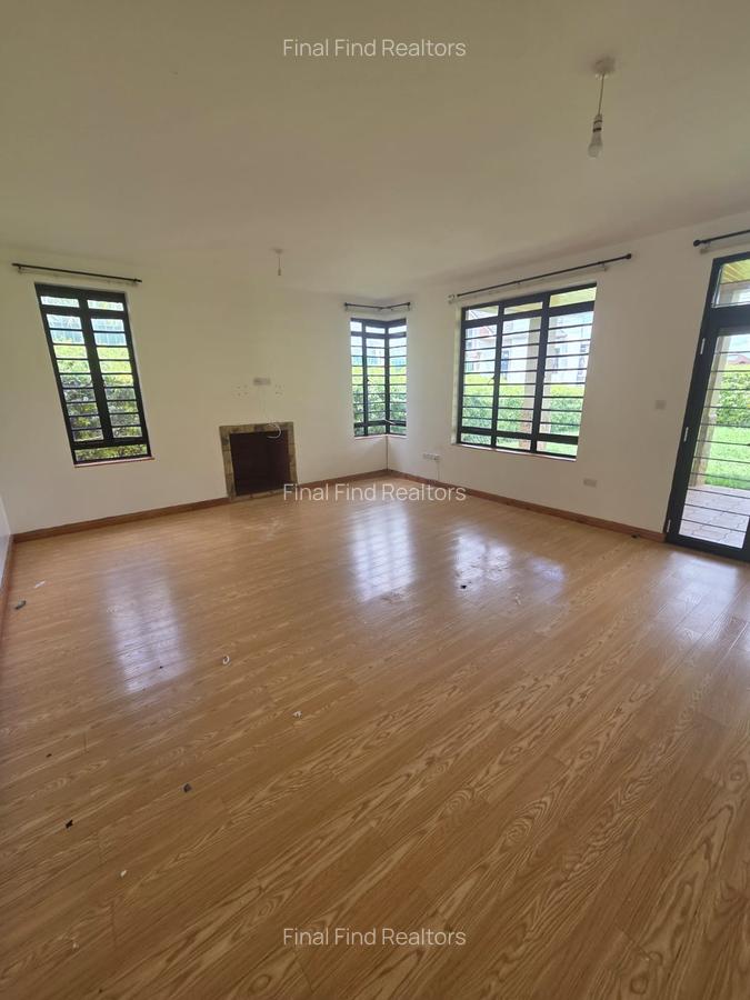 4 Bed House with En Suite in Runda - 3