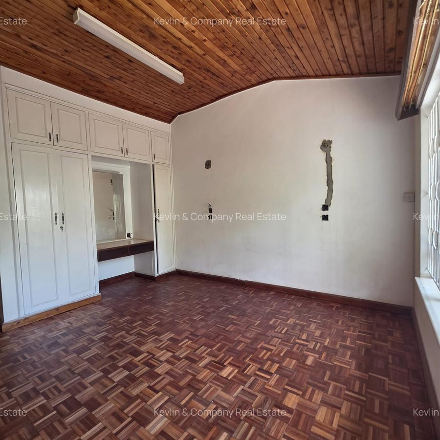 5 Bed Villa with Staff Quarters in Gigiri - 15