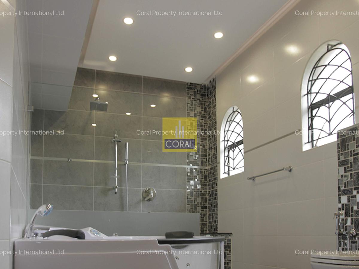 5 Bed House in Gigiri - 6