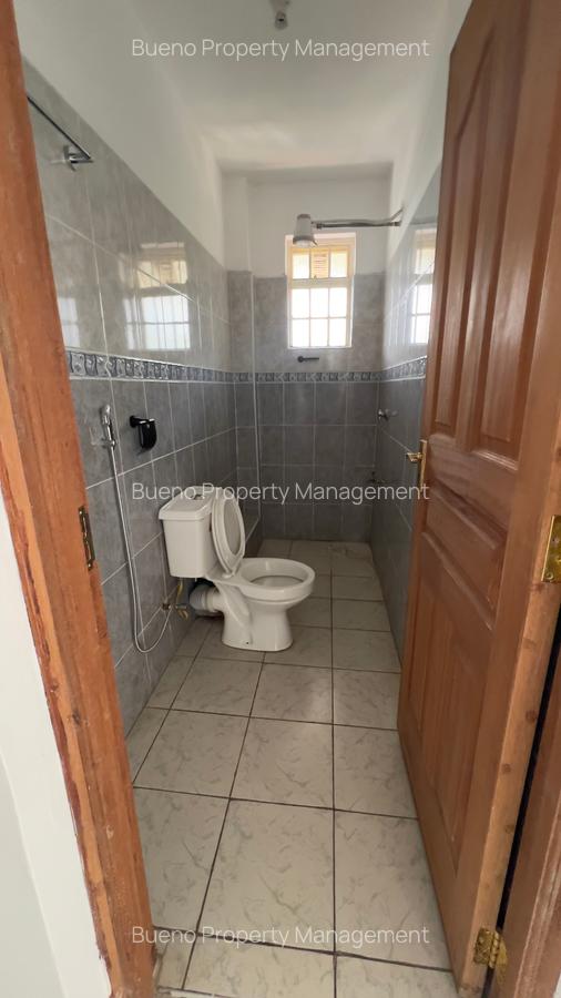 1 Bed Apartment with Borehole in Kilimani - 6