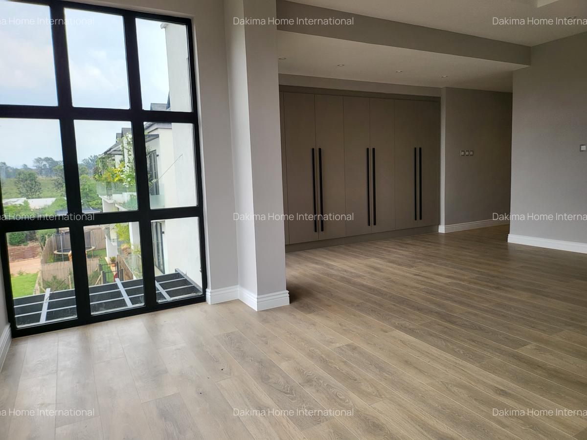 4 Bed Townhouse with En Suite in Runda - 15