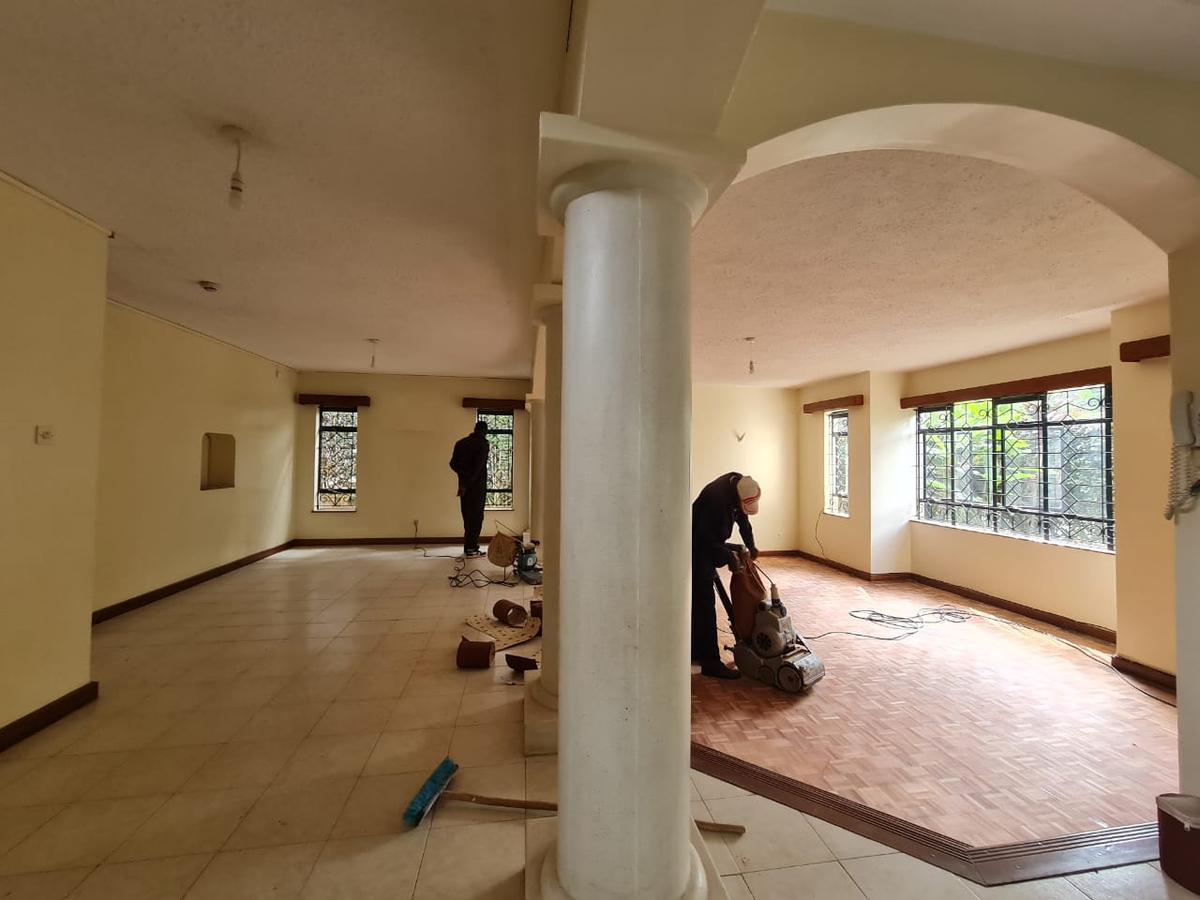 5 Bed Townhouse with En Suite at Grevillea Groove - 8