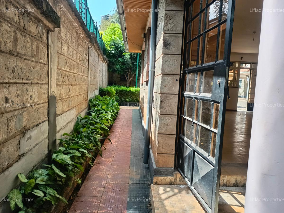 1 Bed House with En Suite in Runda - 13