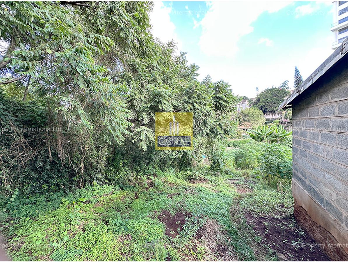 Land in Rhapta Road - 3
