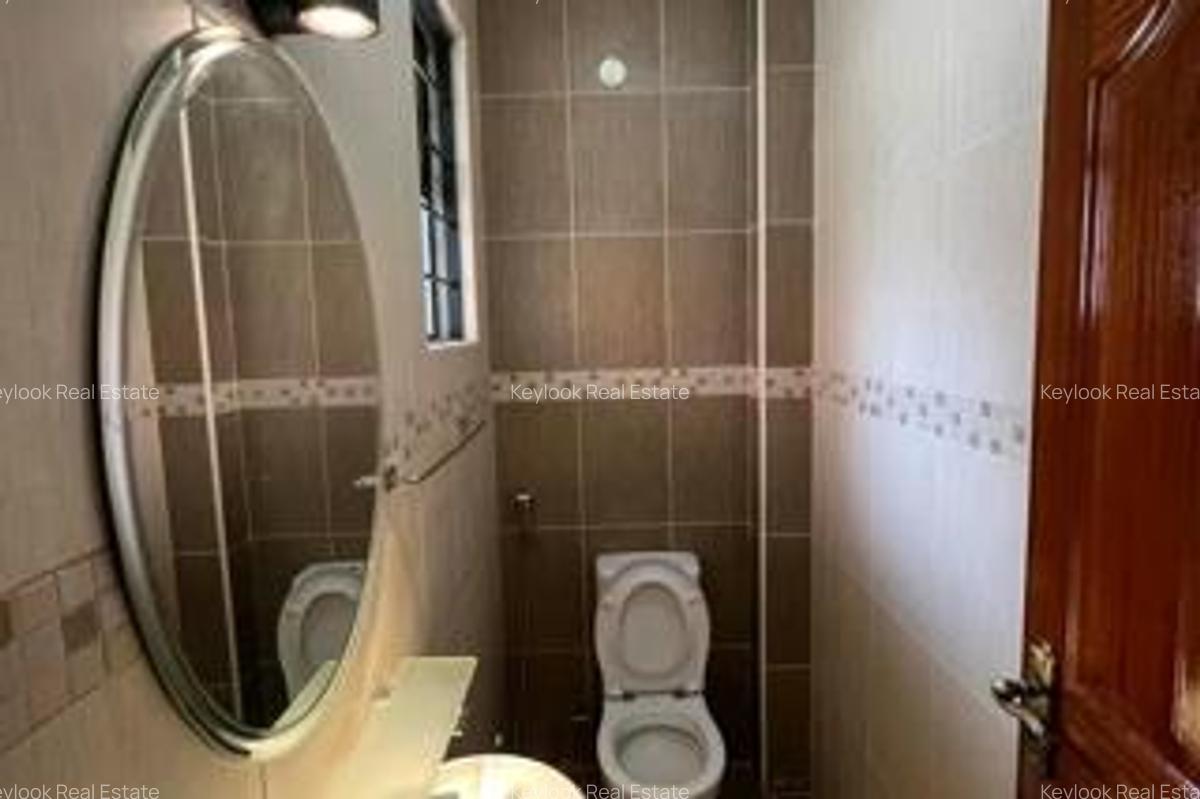 5 Bed Townhouse with En Suite at Lavington Green - 11