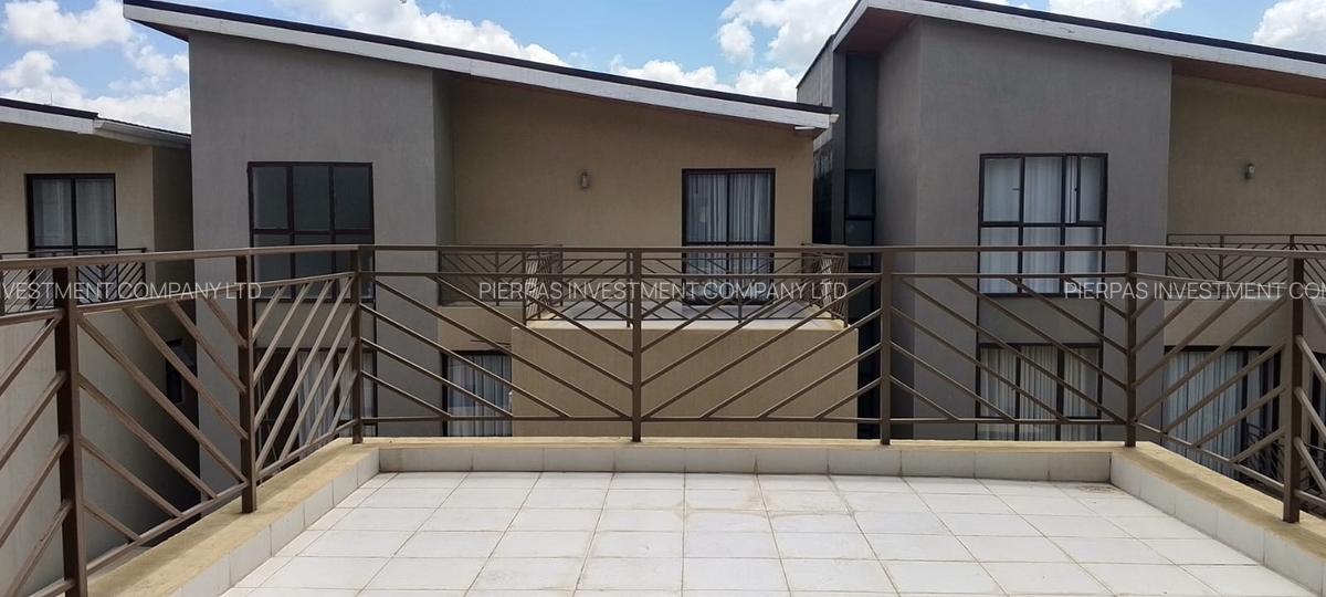 5 Bed Townhouse with En Suite in Syokimau - 1