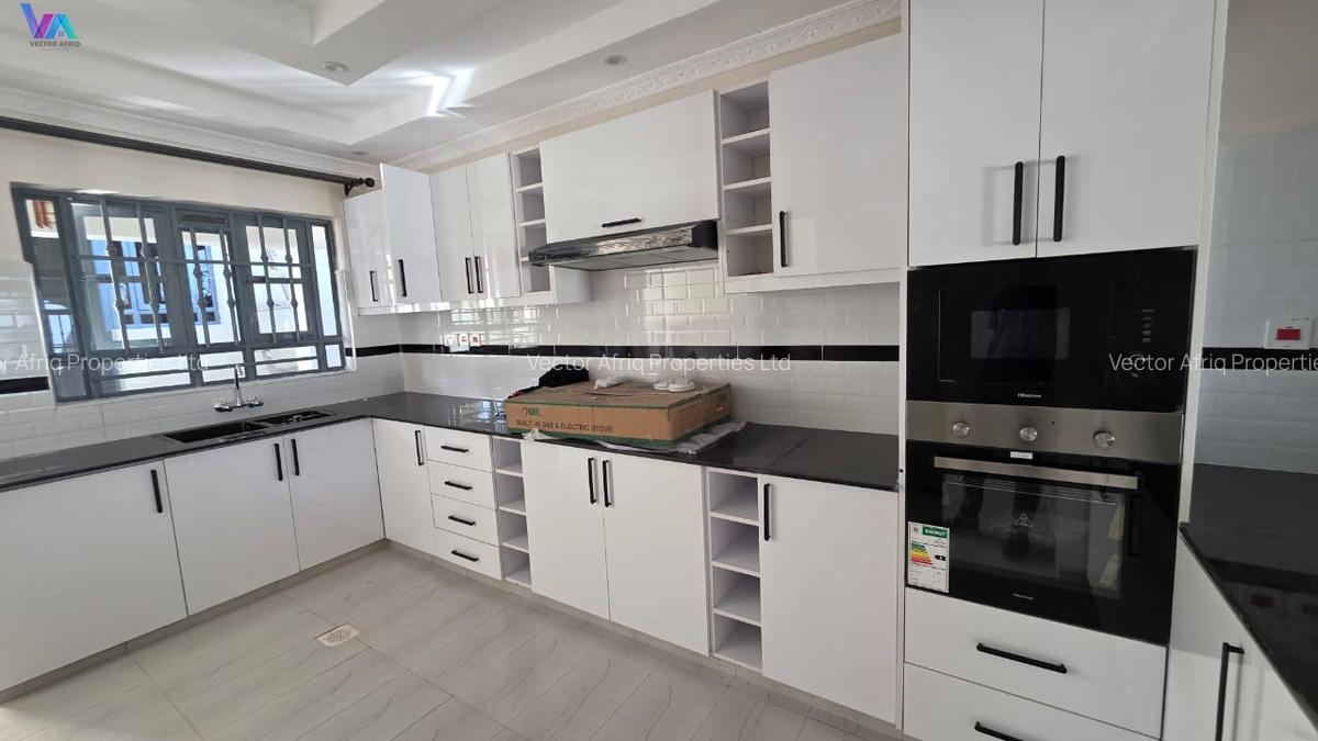 3 Bed House with En Suite in Ruiru - 6