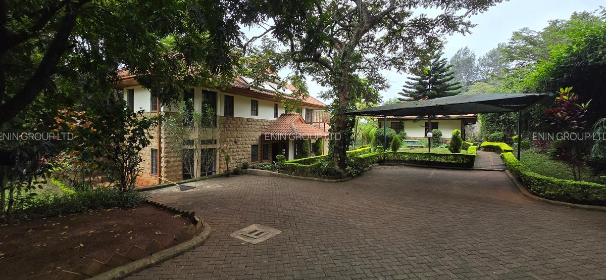 5 Bed Townhouse with En Suite at Lone Tree - 5