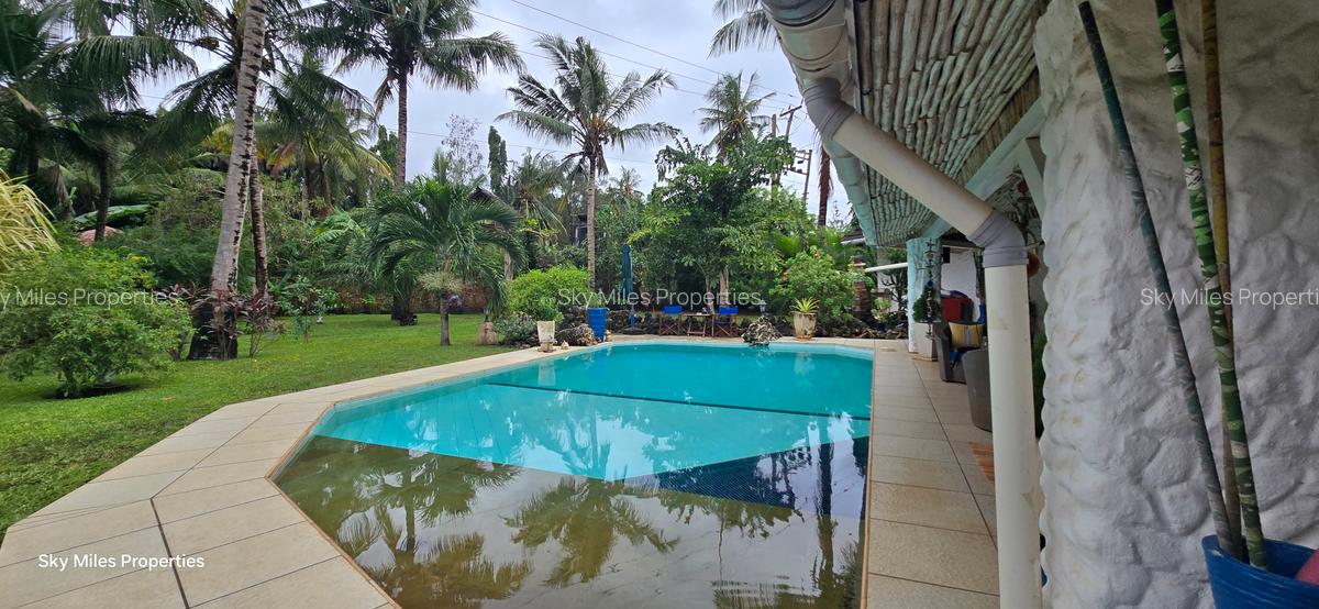 2 Bed Villa with En Suite at Mtwapa La-Marina - 5