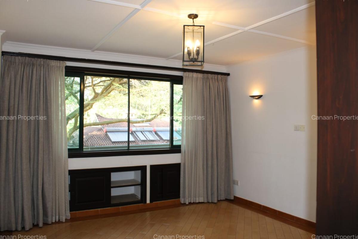 4 Bed Townhouse with Swimming Pool in Westlands Area - 8