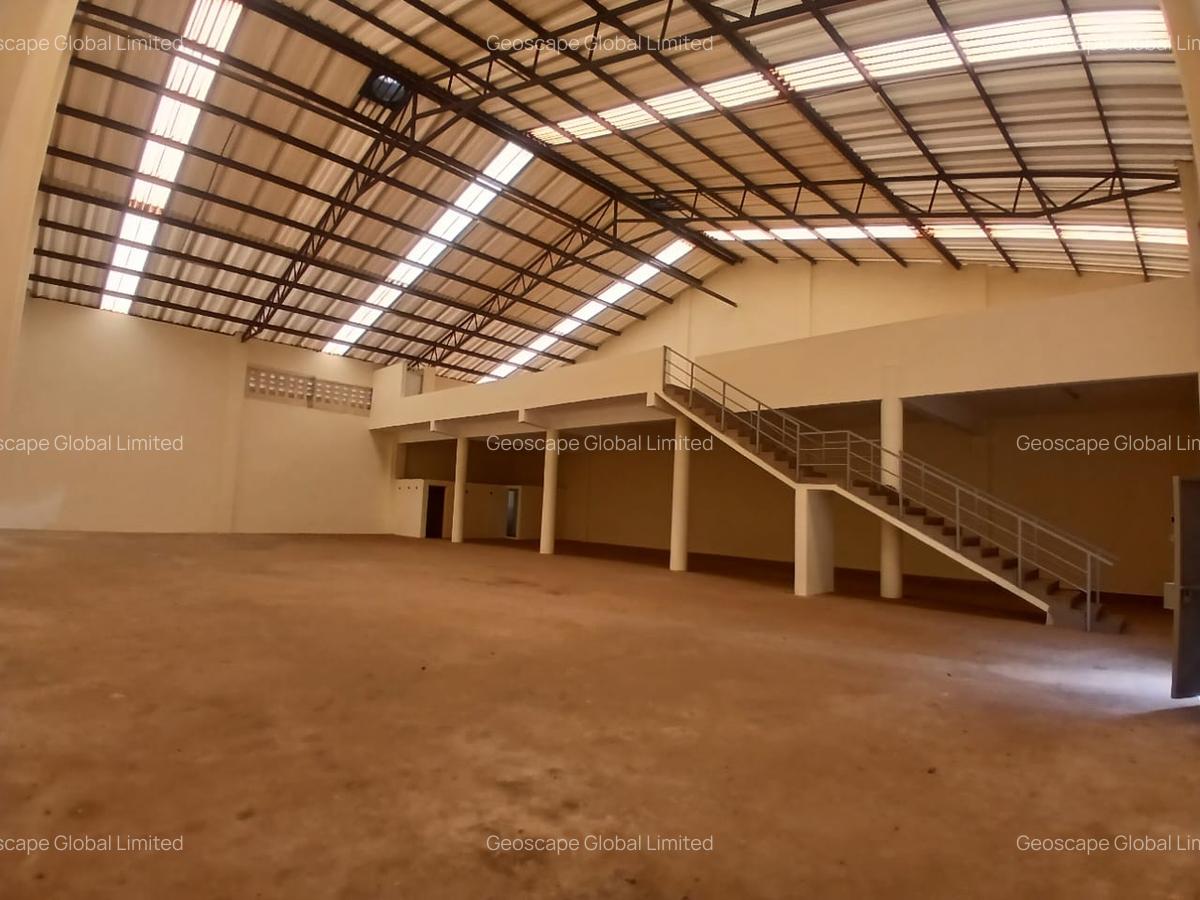 7,199 ft² Warehouse with Parking in Ruaraka - 9