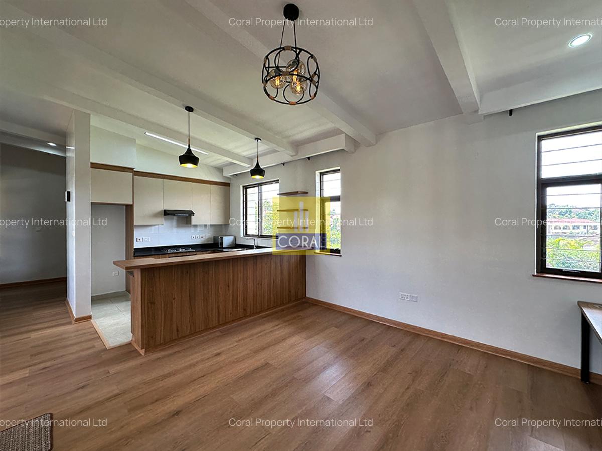 2 Bed Apartment in Ridgeways - 11