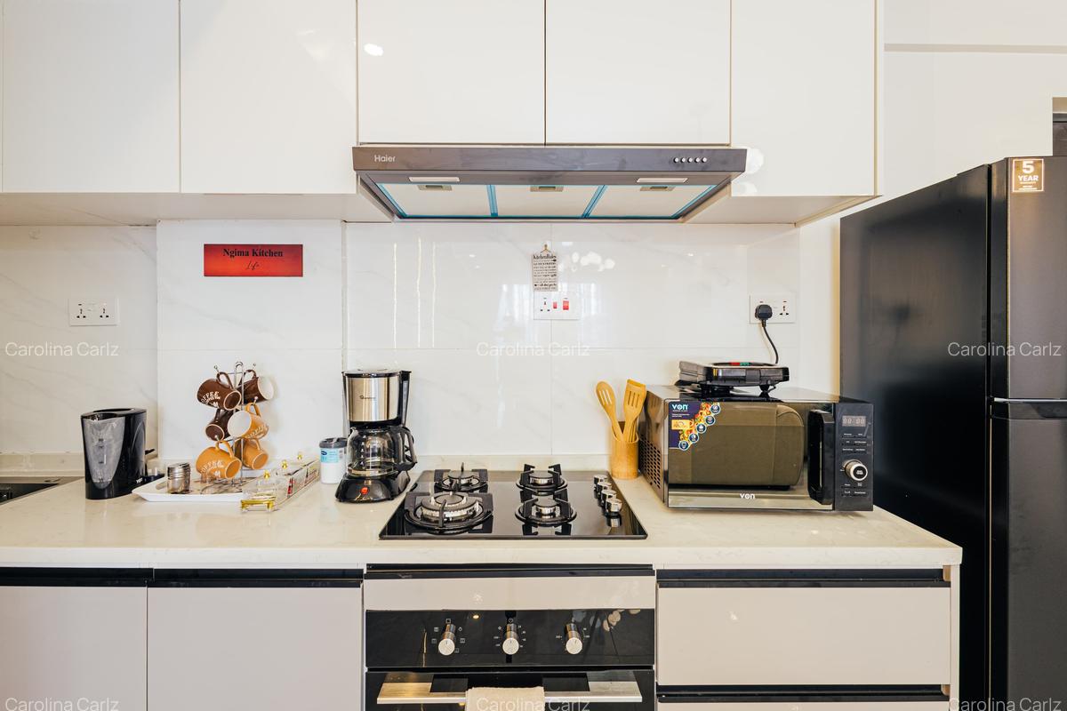 Serviced 3 Bed Apartment with En Suite in Westlands Area - 13