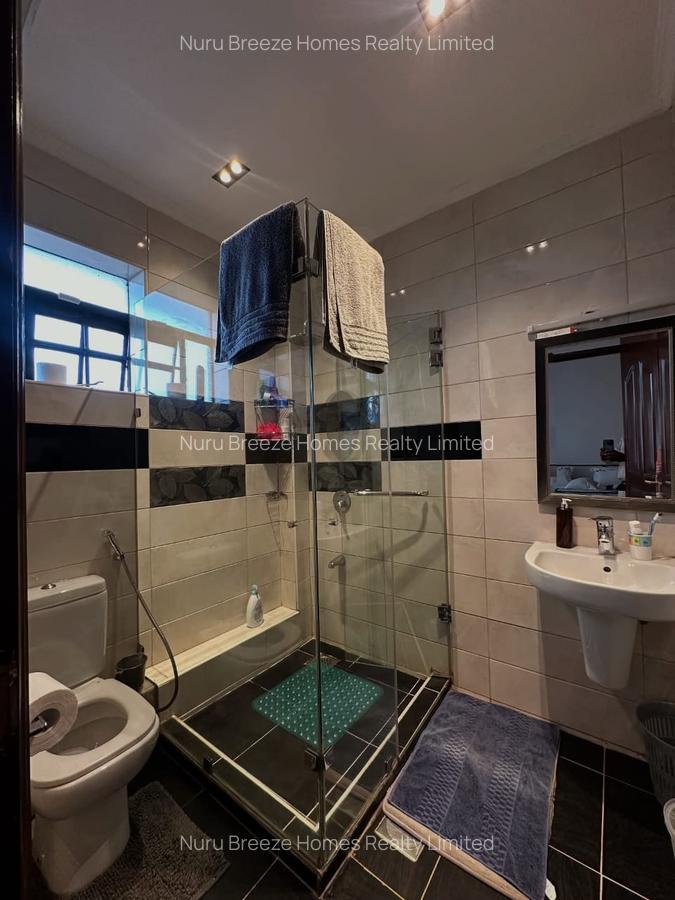 4 Bed Townhouse with En Suite in Kitisuru - 10