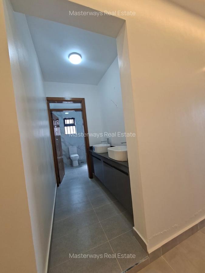 3 Bed House with En Suite in Nakuru - 10