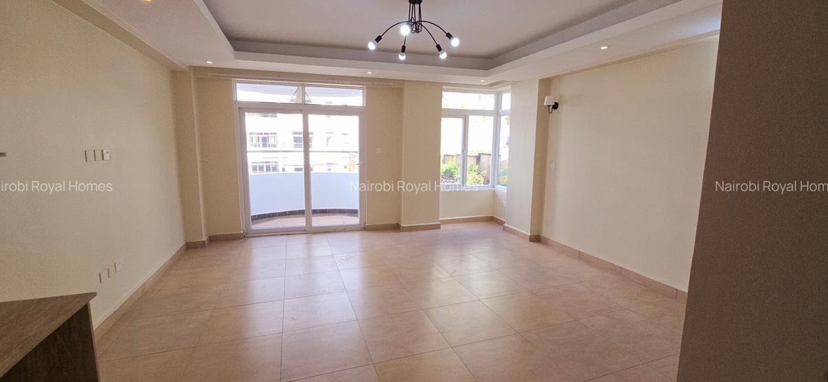 3 Bed Apartment with En Suite at Lavington Hatheru - 12