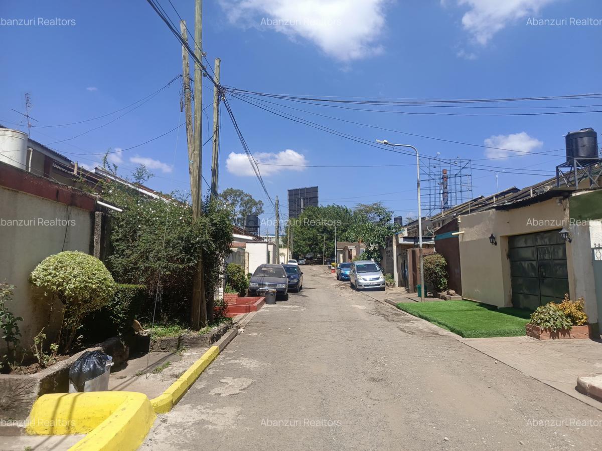 3 Bed Townhouse with Staff Quarters at Popo Lane - 10